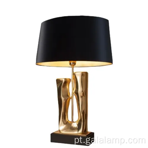 Lâmpada de mesa de cerâmica criativa com design de luxo leve